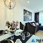 365pam - Silver Westin House - Parking, Basen, Jacuzzi, Sauna, Silownia, Plac Zabaw W Cenie شقة *