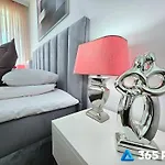 365pam - Silver Westin House - Parking, Basen, Jacuzzi, Sauna, Silownia, Plac Zabaw W Cenie * كولوبرزيغ